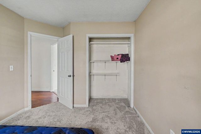 720 Del Mar Dr, Aumsville, OR 97325