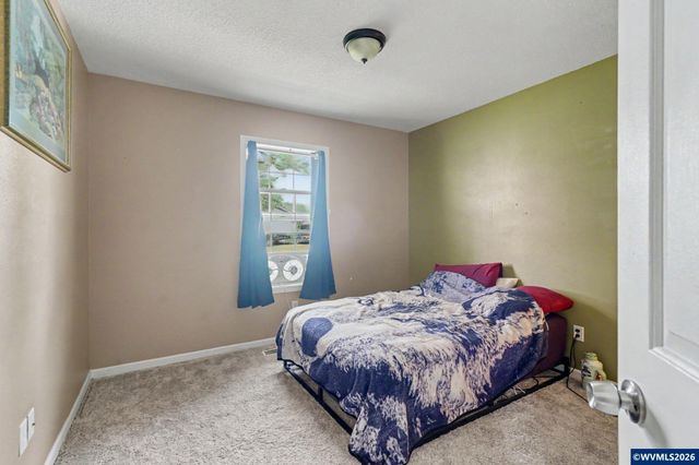 720 Del Mar Dr, Aumsville, OR 97325