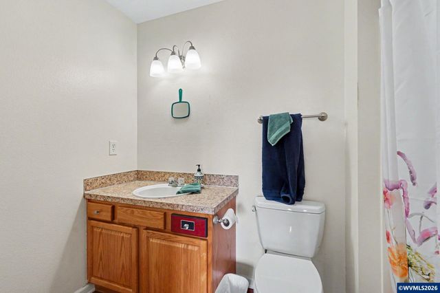 720 Del Mar Dr, Aumsville, OR 97325