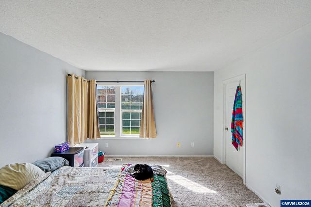 720 Del Mar Dr, Aumsville, OR 97325