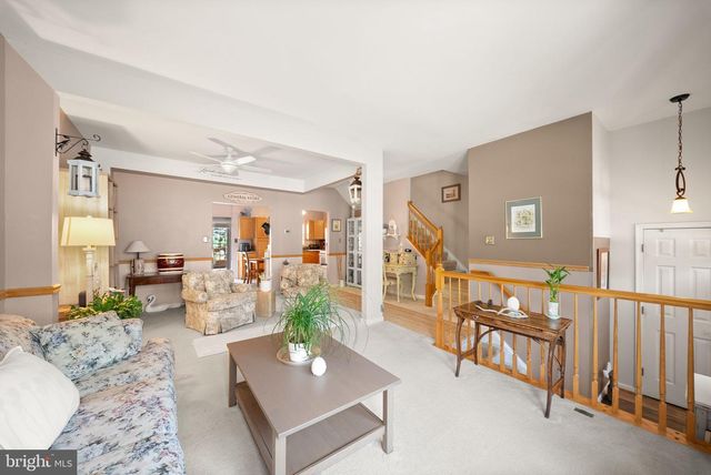 20102 HARDWOOD TER, Ashburn, VA 20147