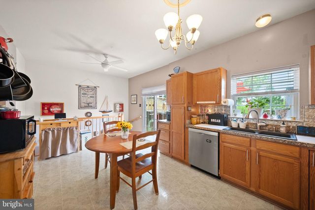 20102 HARDWOOD TER, Ashburn, VA 20147