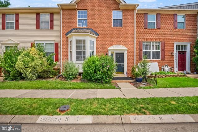 20102 HARDWOOD TER, Ashburn, VA 20147