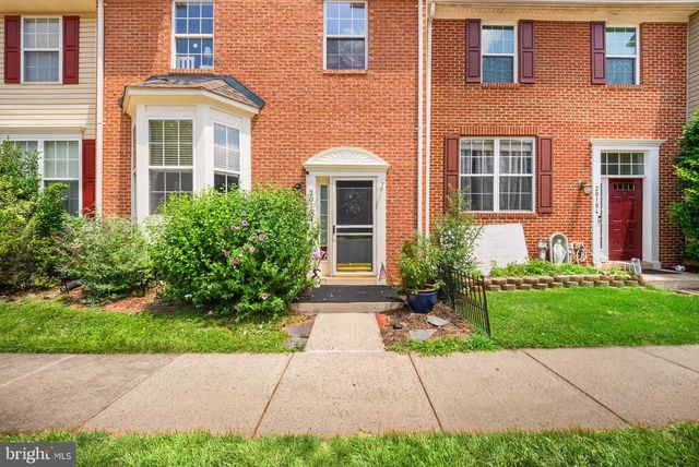 20102 HARDWOOD TER, Ashburn, VA 20147