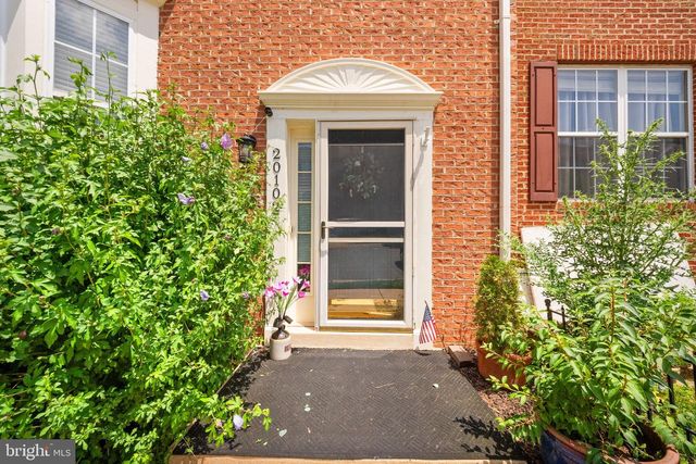 20102 HARDWOOD TER, Ashburn, VA 20147