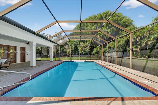 6125 SW 109th Street, Pinecrest, FL 33156