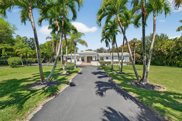 6125 SW 109th Street, Pinecrest, FL 33156