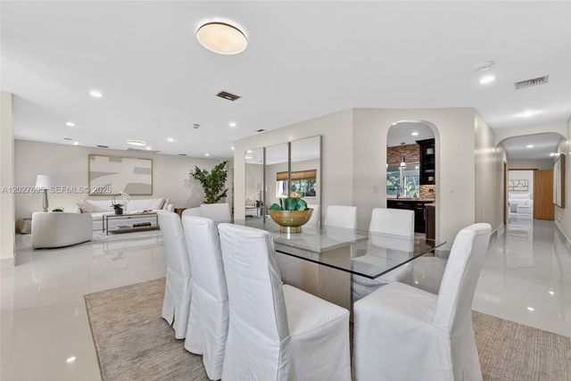 6125 SW 109th Street, Pinecrest, FL 33156