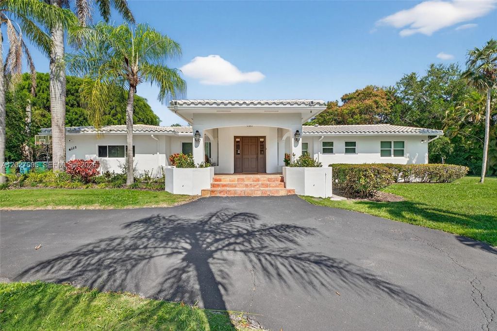 6125 SW 109th Street, Pinecrest, FL 33156