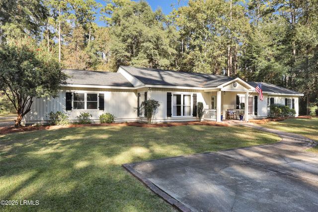 70 Pine View Drive, Bluffton, SC 29910