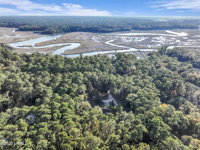 70 Pine View Drive, Bluffton, SC 29910