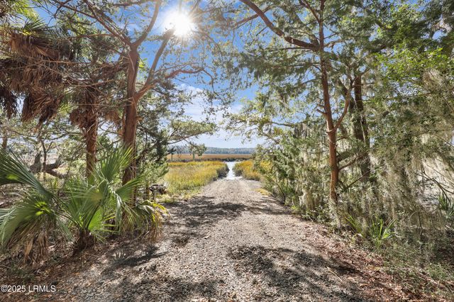 70 Pine View Drive, Bluffton, SC 29910