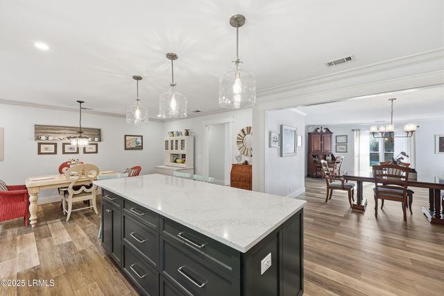 70 Pine View Drive, Bluffton, SC 29910