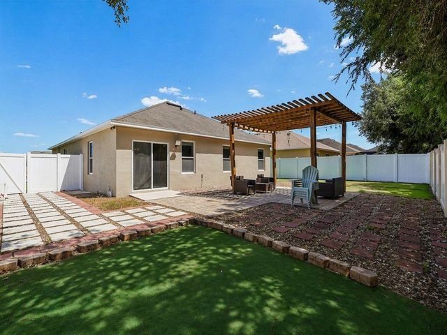 476 SQUIRES GROVE DRIVE, Winter Haven, FL 33880