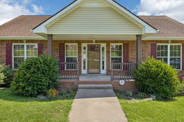 1007 Copper Kettle Cir, Pleasant View, TN 37146