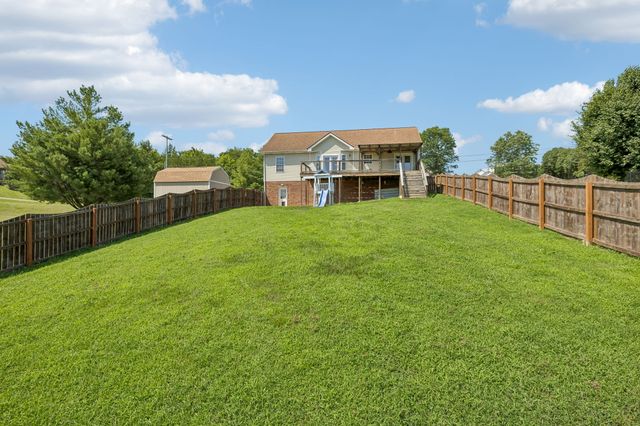 1007 Copper Kettle Cir, Pleasant View, TN 37146