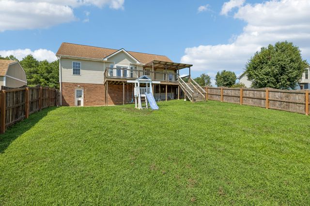 1007 Copper Kettle Cir, Pleasant View, TN 37146