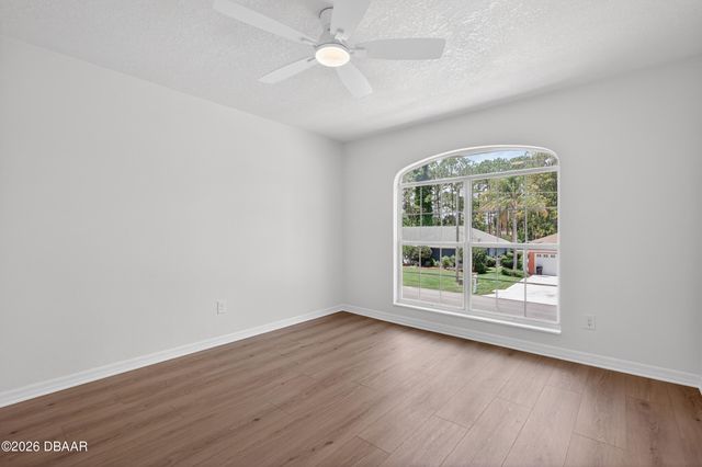 13 Ellsworth Drive, Palm Coast, FL 32164