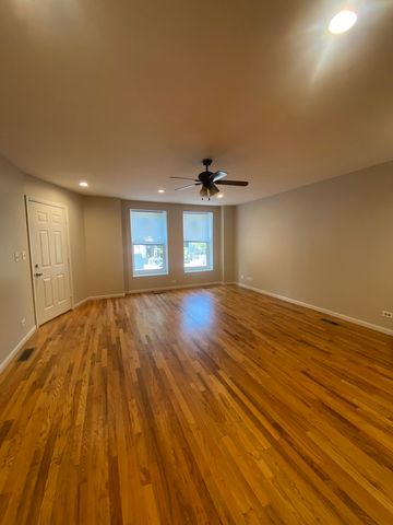 1709 W Division Street 2, Chicago, IL 60622