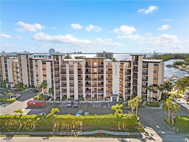 3462 Hancock Bridge PKWY 254, North Fort Myers, FL 33903