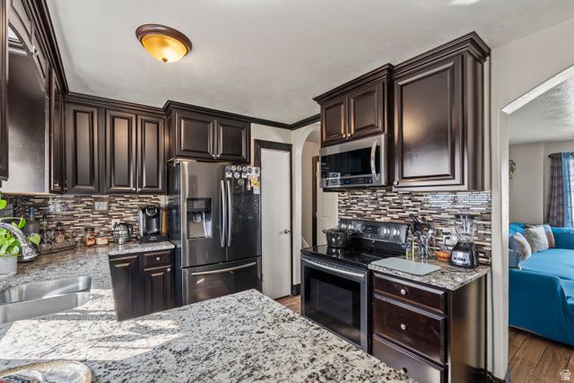 4733 W ROUNDTABLE RD, West Valley City, UT 84120