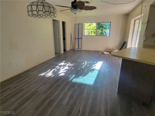 140 Fairview AVE, Fort Myers, FL 33905