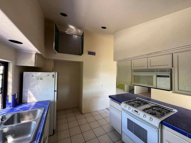 8438 Fanita Drive, Santee, CA 92071