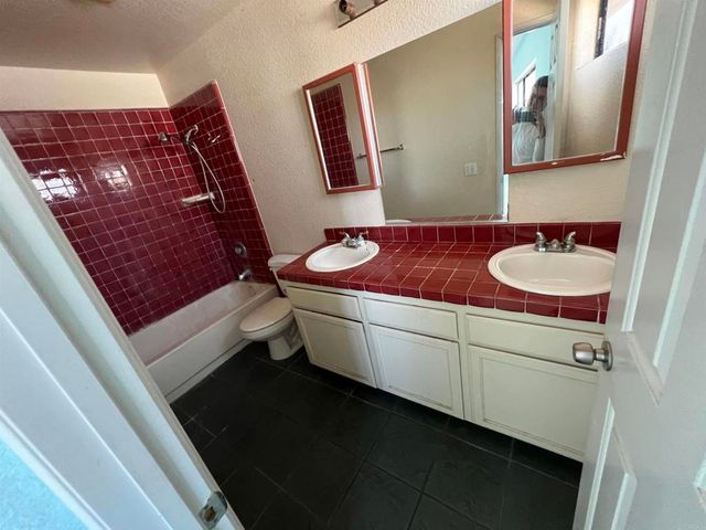 8438 Fanita Drive, Santee, CA 92071