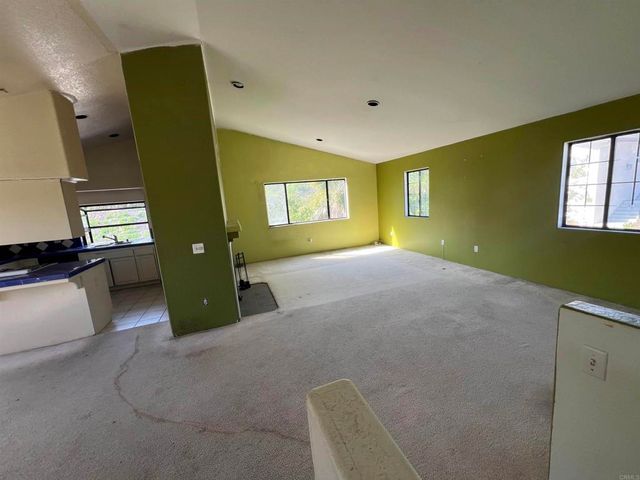 8438 Fanita Drive, Santee, CA 92071