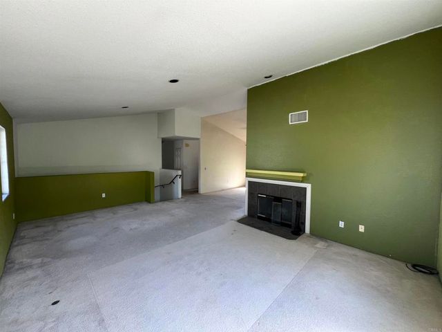 8438 Fanita Drive, Santee, CA 92071