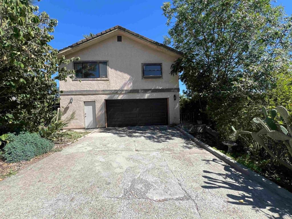 8438 Fanita Drive, Santee, CA 92071