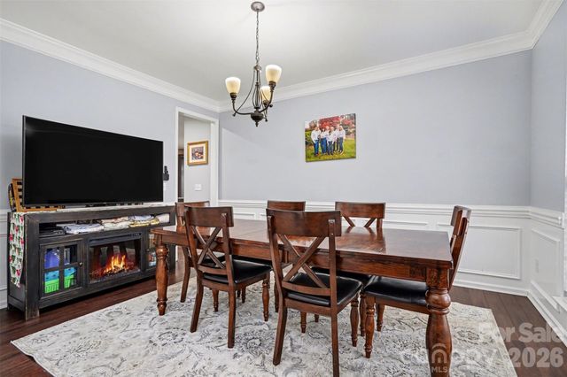 15548 Donnington Drive, Charlotte, NC 28277