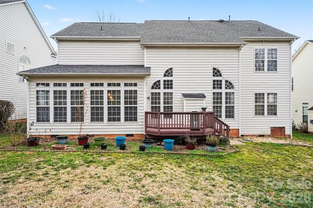 15548 Donnington Drive, Charlotte, NC 28277