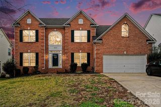 15548 Donnington Drive, Charlotte, NC 28277