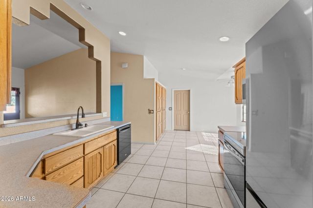 230 Cottonwood Lane, Wickenburg, AZ 85390