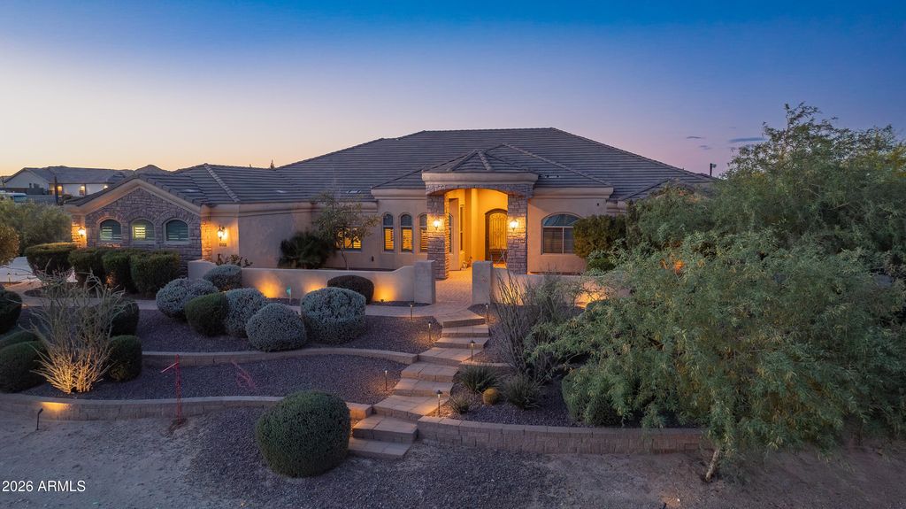 2248 W Josiah Trail, San Tan Valley, AZ 85144