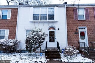 8902 16TH ST #8902, Silver Spring, MD 20910