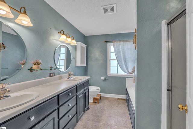 120 Monique Lane, Woodruff, SC 29388