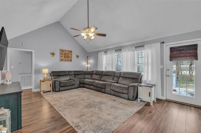 120 Monique Lane, Woodruff, SC 29388