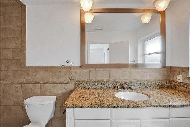 5981 NE 22ND Way, Fort Lauderdale, FL 33308