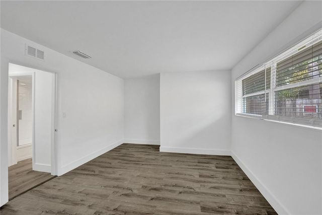 5981 NE 22ND Way, Fort Lauderdale, FL 33308