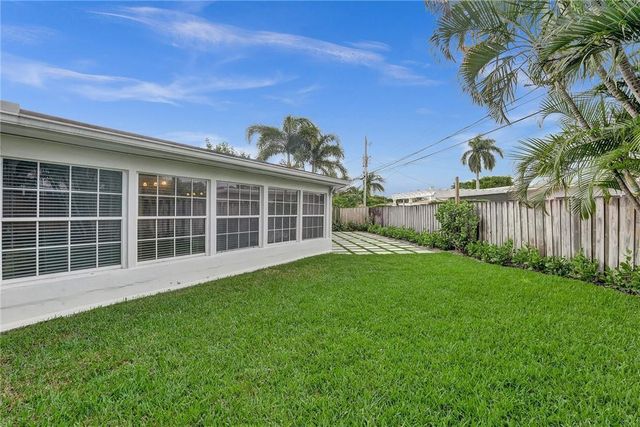 5981 NE 22ND Way, Fort Lauderdale, FL 33308