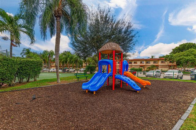 4653 NW 90th Ave 4653, Sunrise, FL 33351