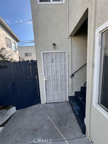 46 E Plymouth 3, Long Beach, CA 90805