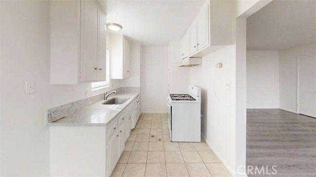 46 E Plymouth 3, Long Beach, CA 90805