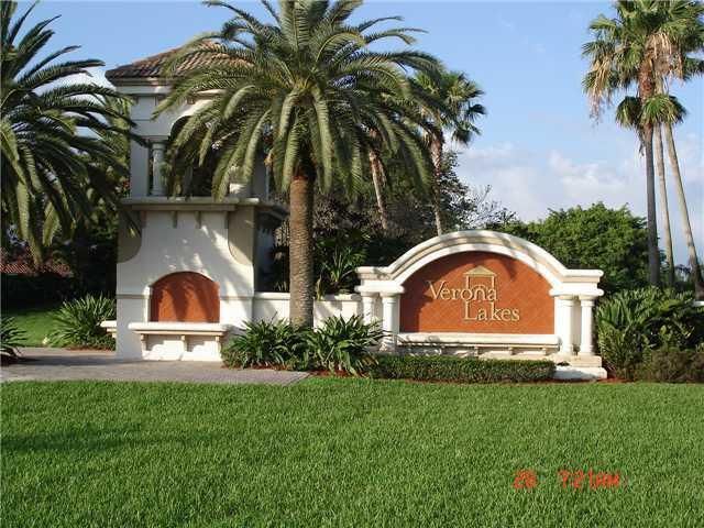 9759 Lago Drive, Boynton Beach, FL 33472