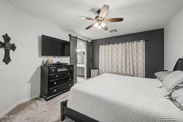 6421 W LARIAT Lane, Phoenix, AZ 85083