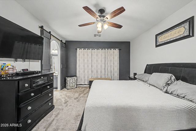 6421 W LARIAT Lane, Phoenix, AZ 85083