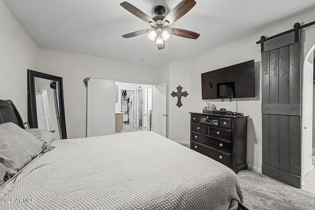 6421 W LARIAT Lane, Phoenix, AZ 85083