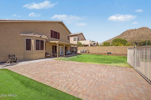 6421 W LARIAT Lane, Phoenix, AZ 85083